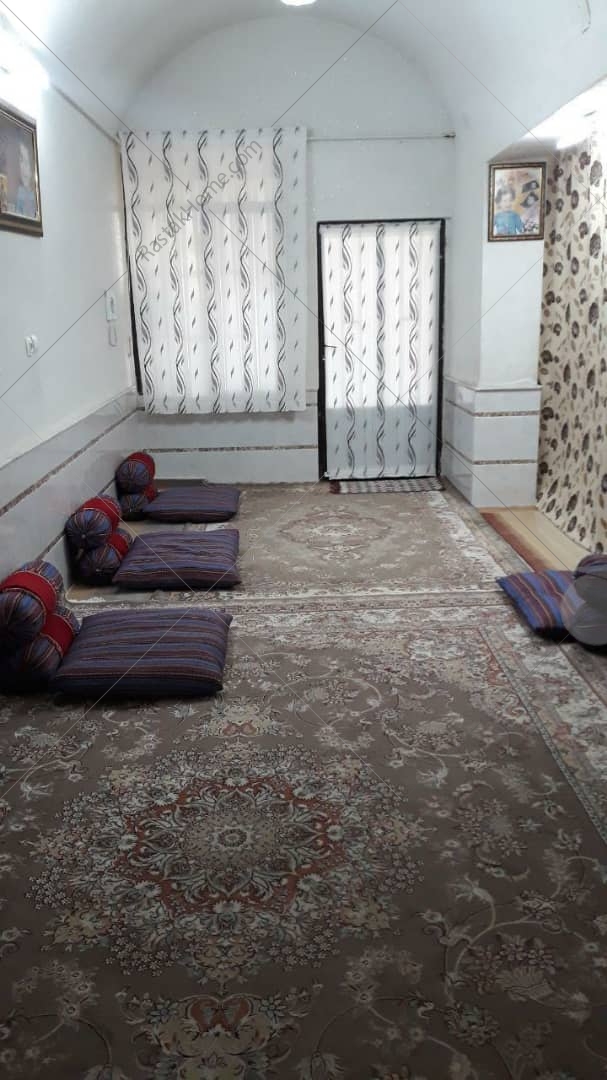 اتاق دو نفره بومگردی سهراب کویر ابوزیدآباد_ روستای کاغذی
