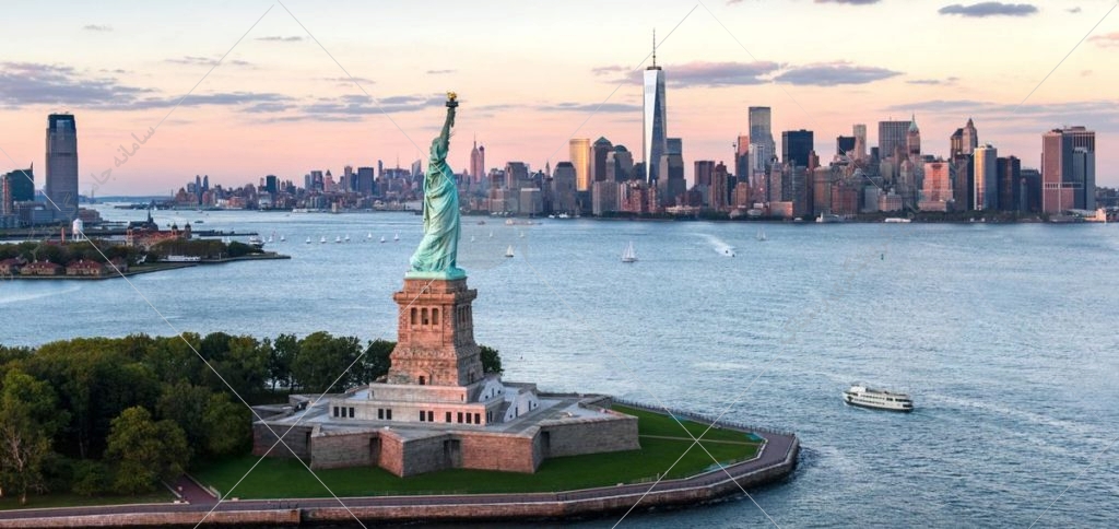  مجسمه ی آزادي، نيويورك ، ايالات متحده آمريكا 