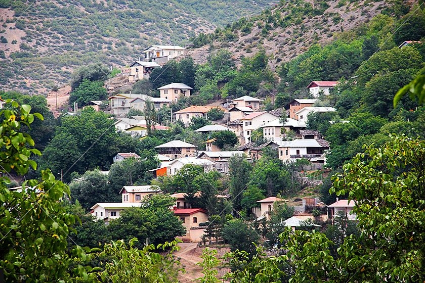  روستای کندلوس با چهارهزار سال تاریخ، در دل کوهستانهای البرز در استان مازندران واقع شده است.