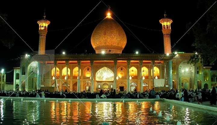 مقبره‌ی بدیع شاه‌ چراغ، آرامگاه دو تن از برادران امام هشتم شیعیان و ازجمله جاهای دیدنی شیراز است.