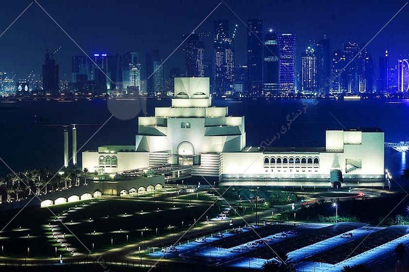 بزرگترین موزه اسلامی در شهر دوحه به نام موزه هنرهای اسلامی است که در کرانه خلیج‌فارس و در پایتخت قطر قرار دارد.
