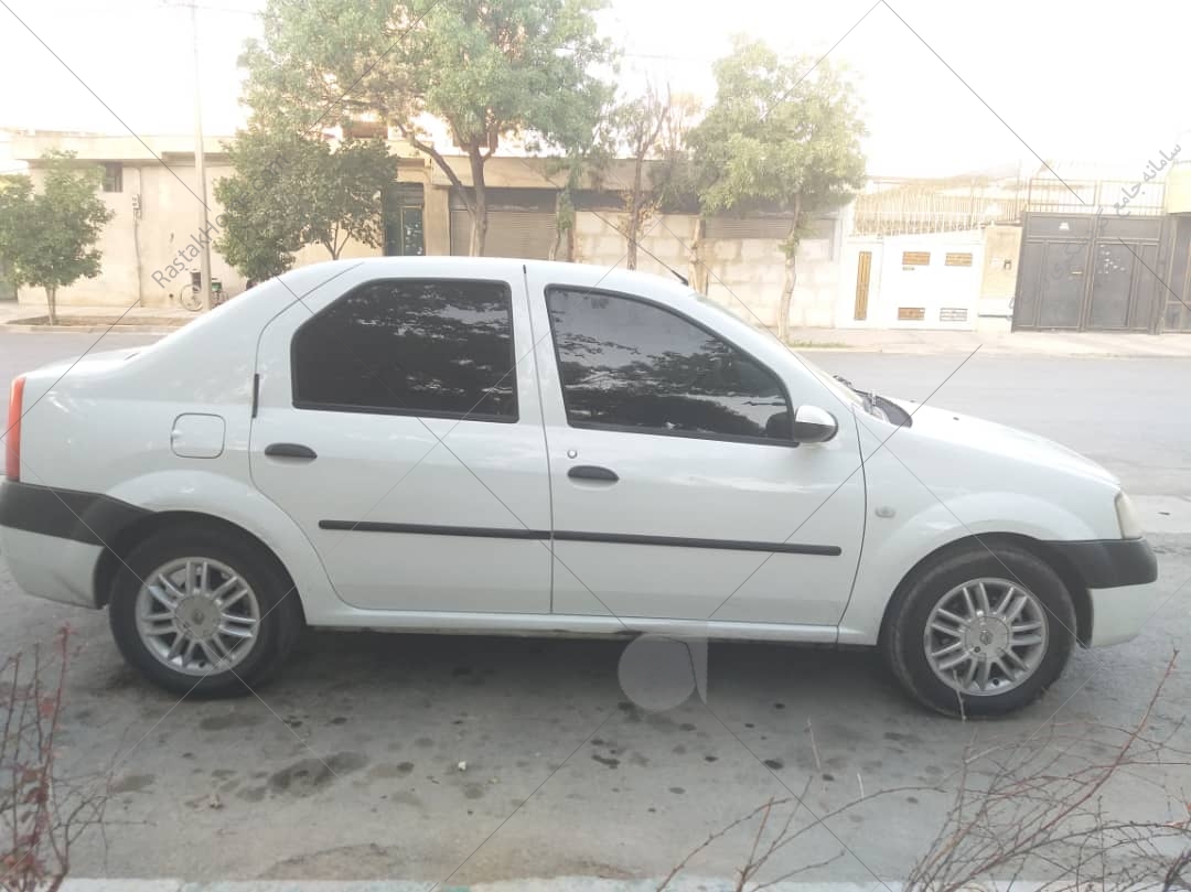 خودروی سفید ال 90_شیراز