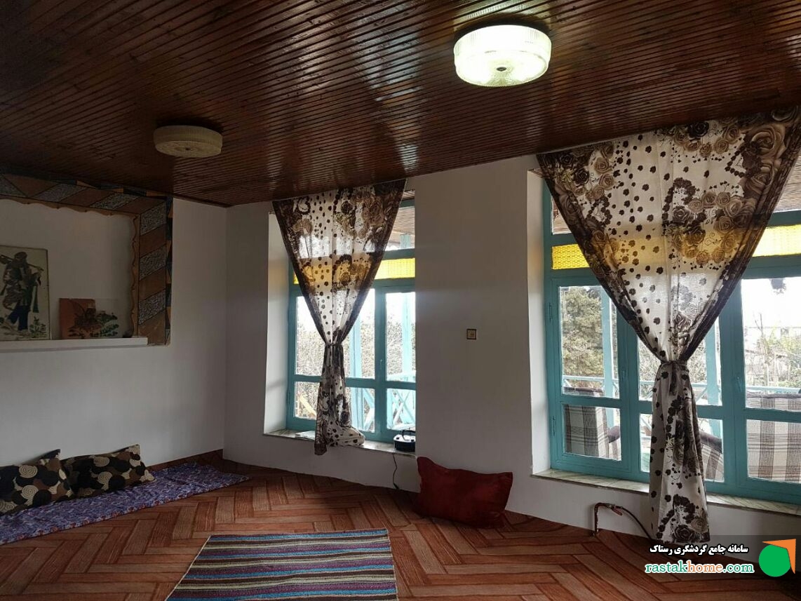 اتاق۱ (6 تا8 نفر) از ویلای دو طبقه در بوم گردی حاج حسین پرویزی