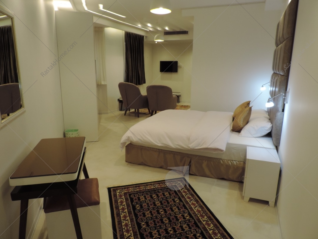 سوئیت بزرگ دو نفره هتل آپارتمان ونک در تهران