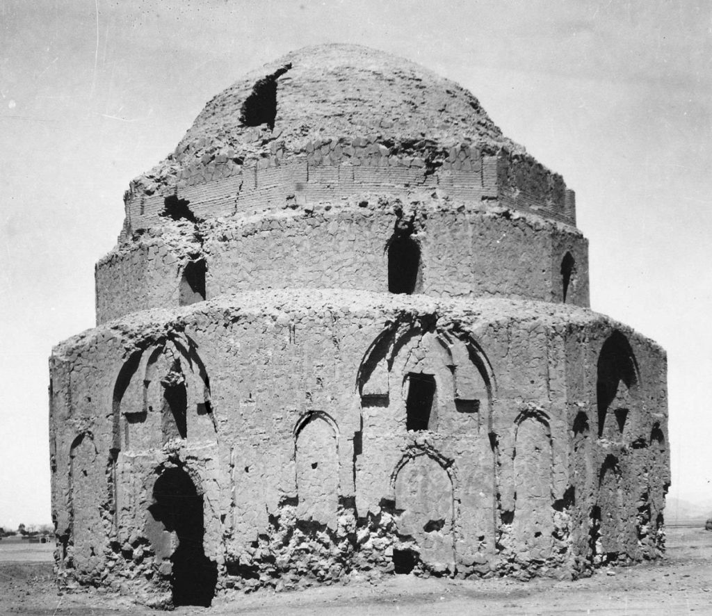 گنبد جبلیه (موزه سنگ کرمان)  سامانه جامع گردشگری رستاک