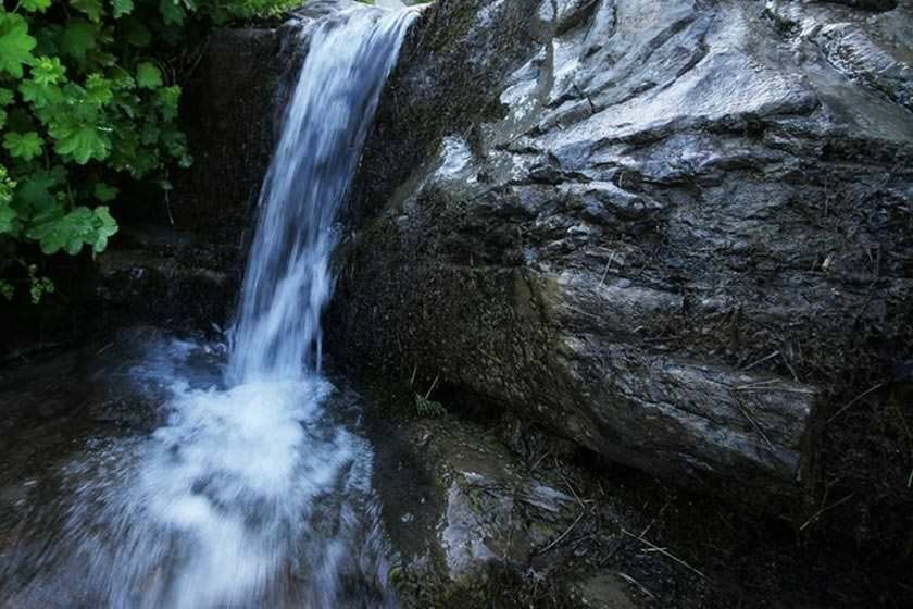 آبشار زیبا
درحاشیه جنوبی رودخانه ارس واقع شده است