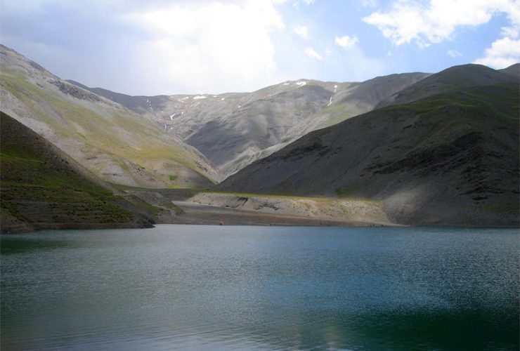 دریاچه زیبا 
توابع بخش گلمکان، شهرستان گلبهار