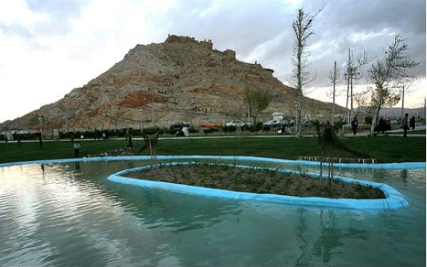 جاذبه دیدنی آتشگاه اصفهان